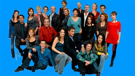 Plus belle la vie (TV Series 2004–2022) .